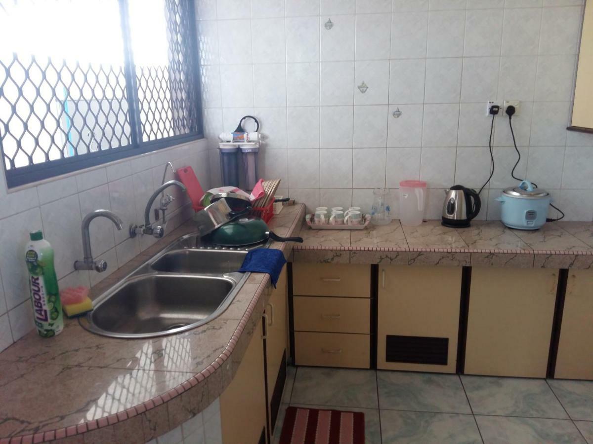 Harrington Court Apartment *